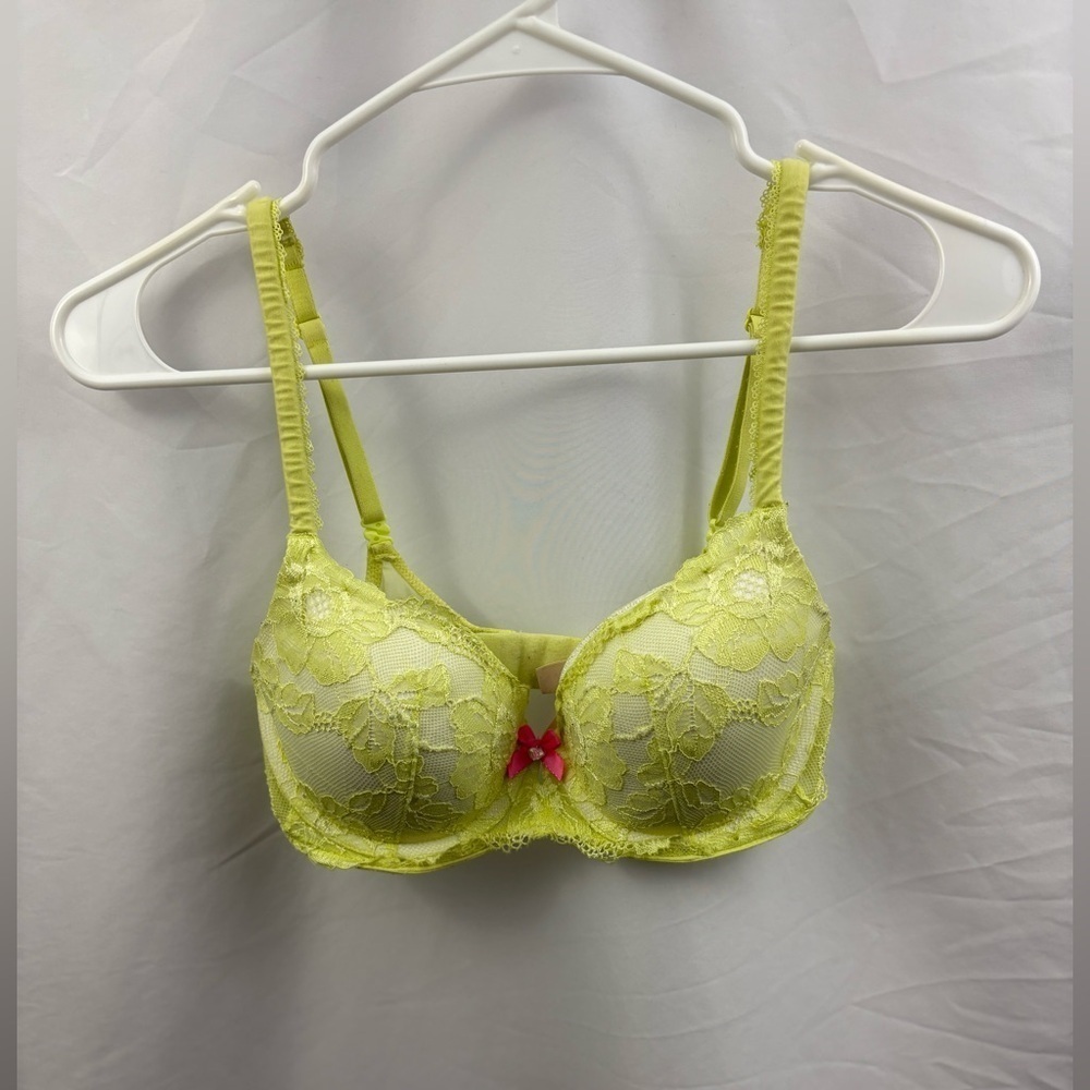Body By Victoria Secret 32D Bra Lace Lime Green Yellow
